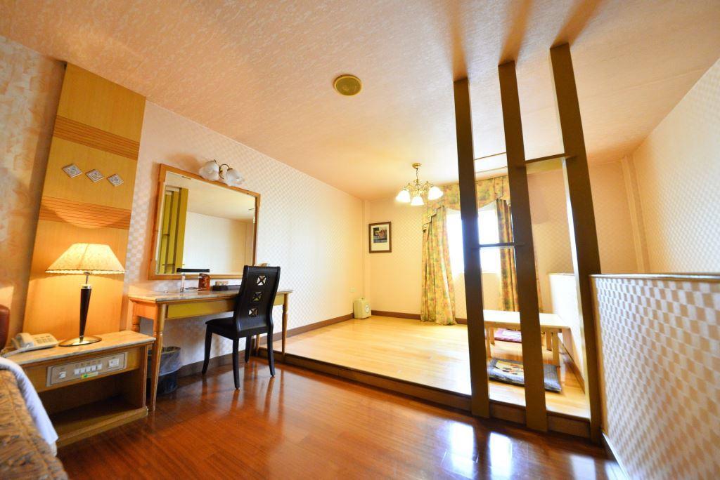Paiwei Motel Tainan Eksteriør billede